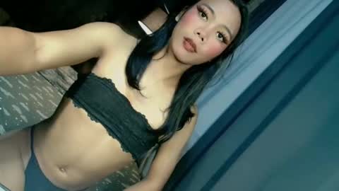 beatrice_luna online show from 16, 4, 2026