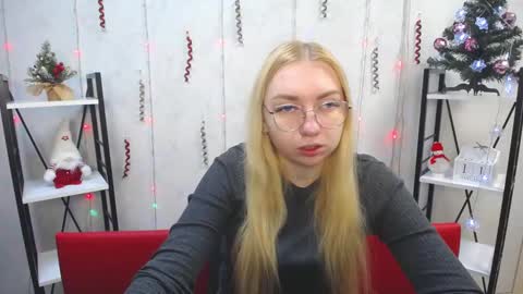 BeatriceFlyy online show from 12, 1, 2025