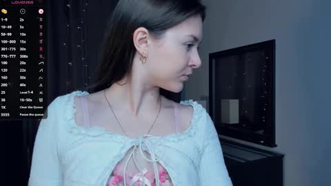 Snapshot of beatrixcutsforth chatting on 24, 9, 2025 Beatrix or Triss3 online show from 24, 9, 2025