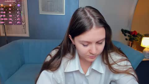 Snapshot of beatrixcutsforth chatting on 16, 10, 2025 Beatrix or Triss3 online show from 16, 10, 2025