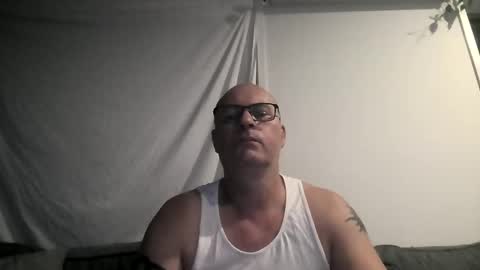Snapshot of beatsboy87 chatting on 1, 2, 2025 beatsboy87 online show from 1, 2, 2025