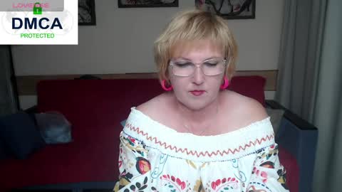 Snapshot of beautiful_lina7 chatting on 23, 5, 2026 your Lana online show from 23, 5, 2026