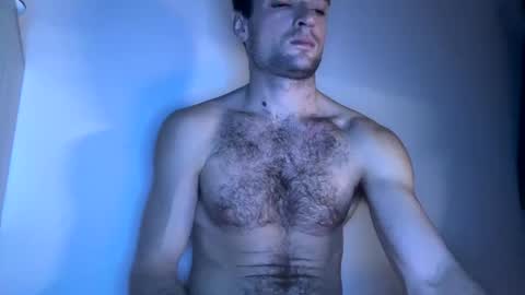 Snapshot of beautifulnik chatting on 8, 10, 2025 Nik online show from 8, 10, 2025