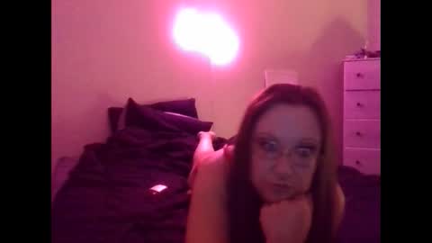 Snapshot of beautifulxxdisaster22 chatting on 26, 9, 2025 kalysta online show from 26, 9, 2025