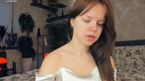 Snapshot of beauty_future chatting on 1, 2, 2025 Nicole online show from 1, 2, 2025