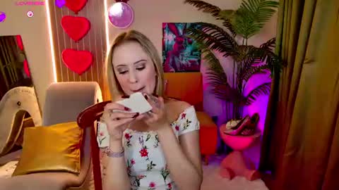 Snapshot of beauty_sashaxx chatting on 2, 7, 2026 beauty Sasha online show from 2, 7, 2026