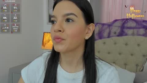 Ariana Reyes online show from 23, 10, 2025