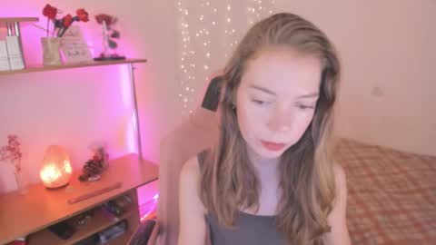 Snapshot of beautyeliise chatting on 22, 9, 2025 Eliise online show from 22, 9, 2025