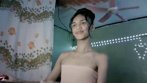 Snapshot of beautyhotasia123 chatting on 14, 12, 2024 beautyhotasia123 online show from 14, 12, 2024