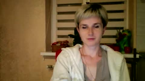 Snapshot of beautyksenia chatting on 14, 5, 2026 BeautyKsenia online show from 14, 5, 2026