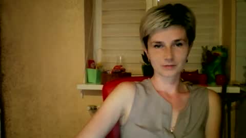 Snapshot of beautyksenia chatting on 25, 5, 2026 BeautyKsenia online show from 25, 5, 2026