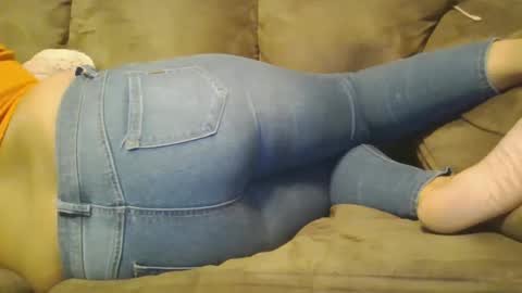 Snapshot of beautyloves chatting on 5, 3, 2025 Beauty online show from 5, 3, 2025