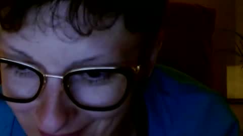 Snapshot of bebacksooon chatting on 1, 6, 2026 Raluca online show from 1, 6, 2026