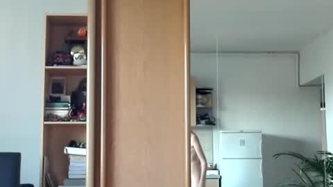 Snapshot of bebacksooon chatting on 26, 6, 2026 Raluca online show from 26, 6, 2026