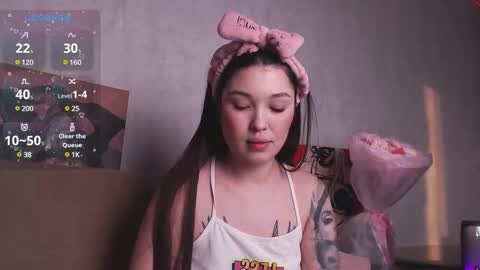 BeccaHert online show from 23, 2, 2025