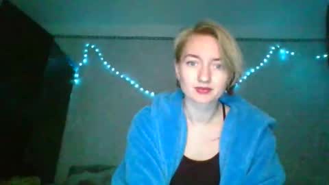 BeckiXJewelqw online show from 3, 4, 2026