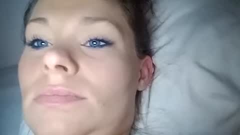 Snapshot of becky2994 chatting on 26, 11, 2025 BECKY BOO online show from 26, 11, 2025