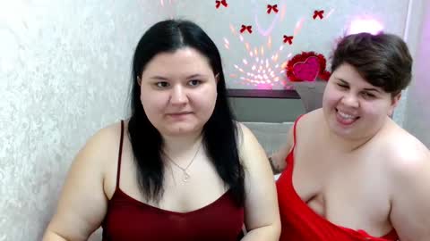 BeckyAndEllen online show from 5, 1, 2025