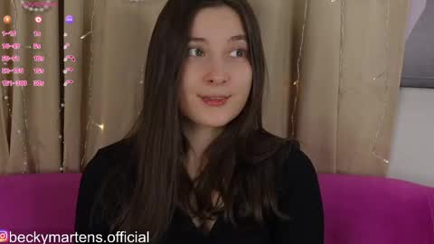 BeckyMartens come join me on    while im offline here  online show from 30, 5, 2026