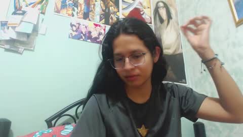 Snapshot of beentage chatting on 7, 1, 2025 Alex online show from 7, 1, 2025