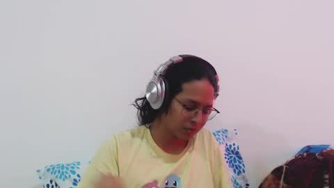 Snapshot of beentage chatting on 10, 3, 2025 Alex online show from 10, 3, 2025