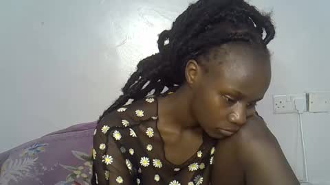 beeswee online show from 24, 12, 2024