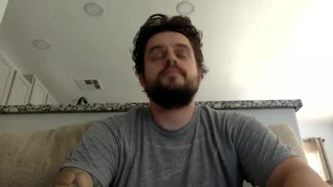 Snapshot of beginnersluck111 chatting on 4, 10, 2025 Beginners Luck online show from 4, 10, 2025