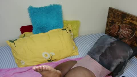 Snapshot of bela_violet chatting on 24, 7, 2026 bela_violet online show from 24, 7, 2026