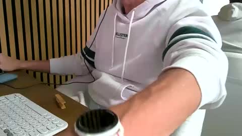 SexFriendFrance online show from 8, 10, 2025