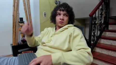 independent model online show from 11, 12, 2024