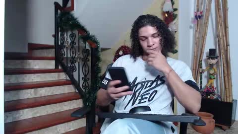 independent model online show from 30, 11, 2025