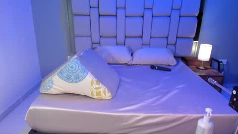 Snapshot of belanny_ chatting on 13, 6, 2026 Bella online show from 13, 6, 2026