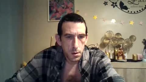 Snapshot of belgianboy33 chatting on 24, 10, 2025 Dreamcock online show from 24, 10, 2025
