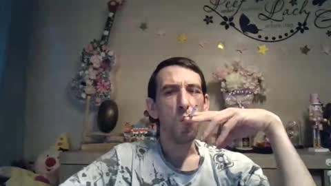 Snapshot of belgianboy33 chatting on 3, 12, 2025 Dreamcock online show from 3, 12, 2025