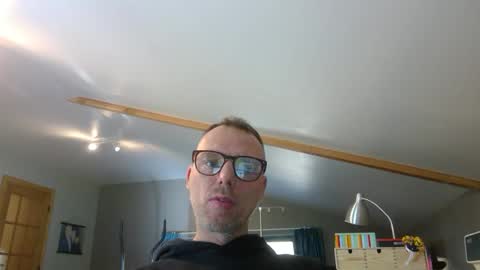 Snapshot of belgianordenary chatting on 18, 2, 2025 belgianordenary online show from 18, 2, 2025