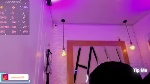 Snapshot of belinda_ws chatting on 28, 1, 2025 Bella online show from 28, 1, 2025