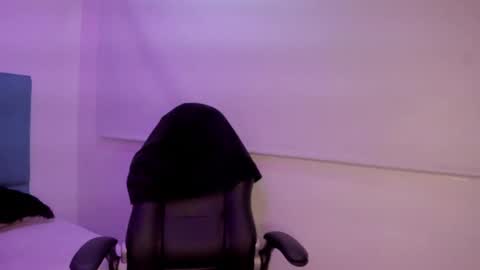 Snapshot of belinda_ws chatting on 26, 9, 2025 Bella online show from 26, 9, 2025