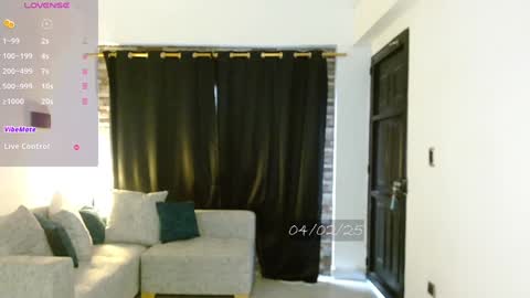   online show from 4, 2, 2025