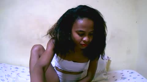 Snapshot of bella193999 chatting on 17, 12, 2024 bella193999 online show from 17, 12, 2024