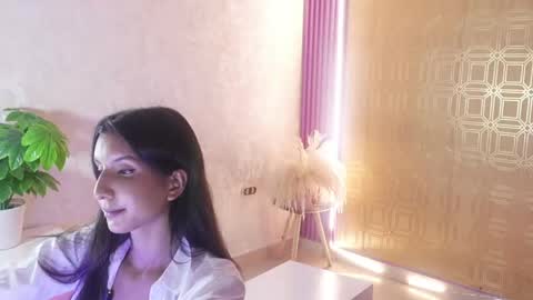 Snapshot of bella19__ chatting on 22, 5, 2026 bella19 online show from 22, 5, 2026