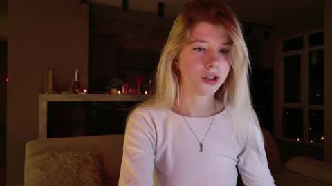 Snapshot of bella_amoury chatting on 25, 2, 2025 Bella online show from 25, 2, 2025