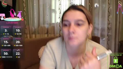 Snapshot of bella_antoniaxo chatting on 4, 6, 2026 Antonia online show from 4, 6, 2026