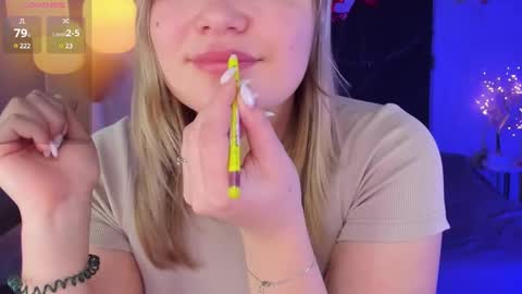 Snapshot of bella_cosmos chatting on 18, 2, 2025 Bella online show from 18, 2, 2025