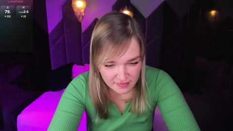 Snapshot of bella_cosmos chatting on 11, 3, 2025 Bella online show from 11, 3, 2025