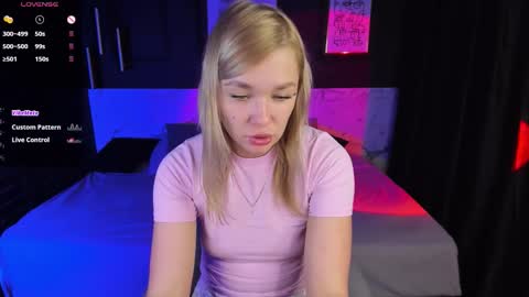 Snapshot of bella_cosmos chatting on 6, 1, 2026 Bella online show from 6, 1, 2026