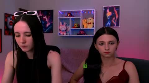 Snapshot of bella_dorn chatting on 11, 6, 2026 Bella online show from 11, 6, 2026