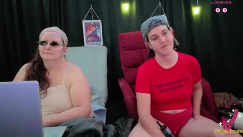 Bella James online show from 14, 12, 2025