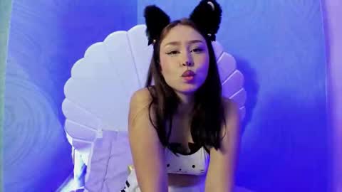 Mia online show from 1, 10, 2025