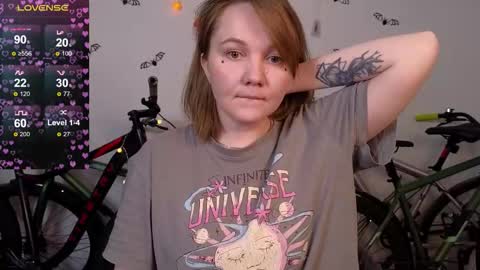 Bella online show from 28, 10, 2025