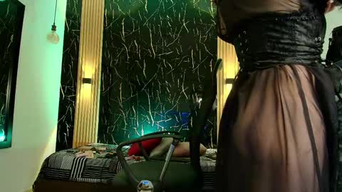     online show from 19, 4, 2026